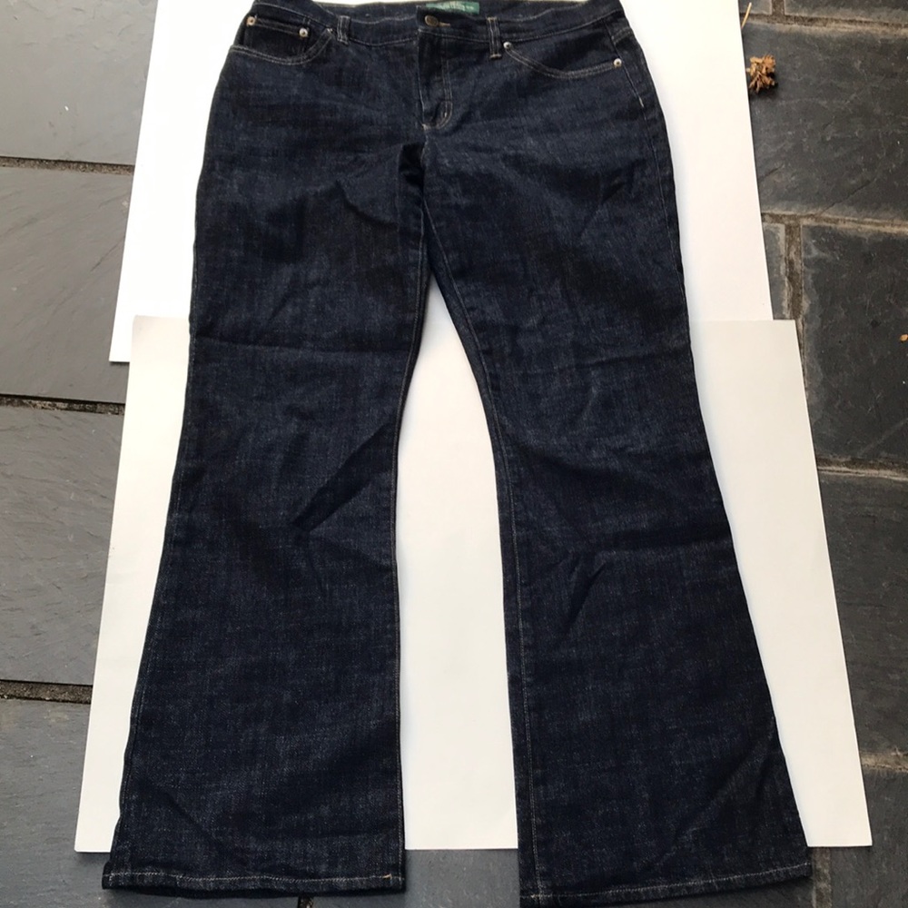 Lauren Ralph Lauren Jeans Co. slight boot cut Jean SZ 14